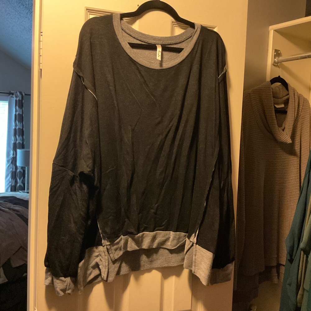 Celeste Black and Gray Sweatshirt